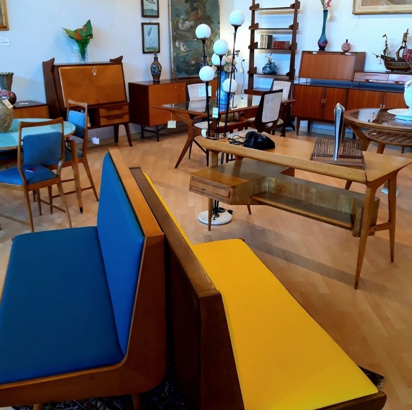 Di Mano in Mano Negozio Cambiago Modernariato e design