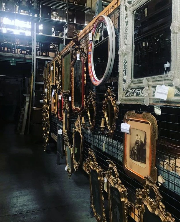 Di Mano in Mano Magazzini Cambiago Antiquariato