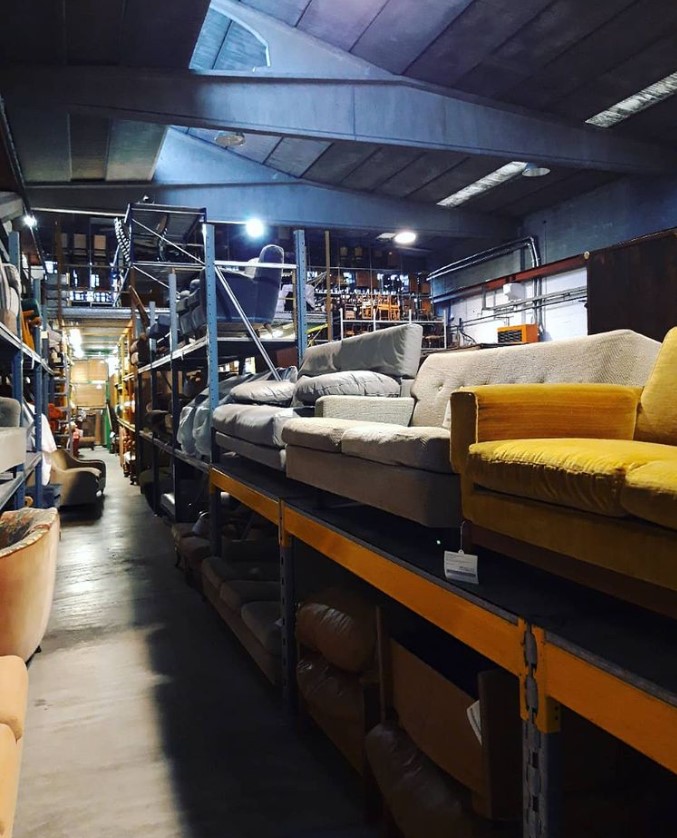 Di Mano in Mano Magazzini Cambiago Modernariato