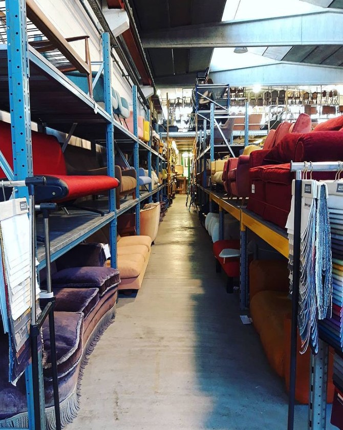 Di Mano in Mano Magazzini Cambiago Modernariato