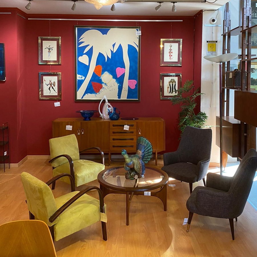 Di Mano in Mano Negozio Milano Modernariato